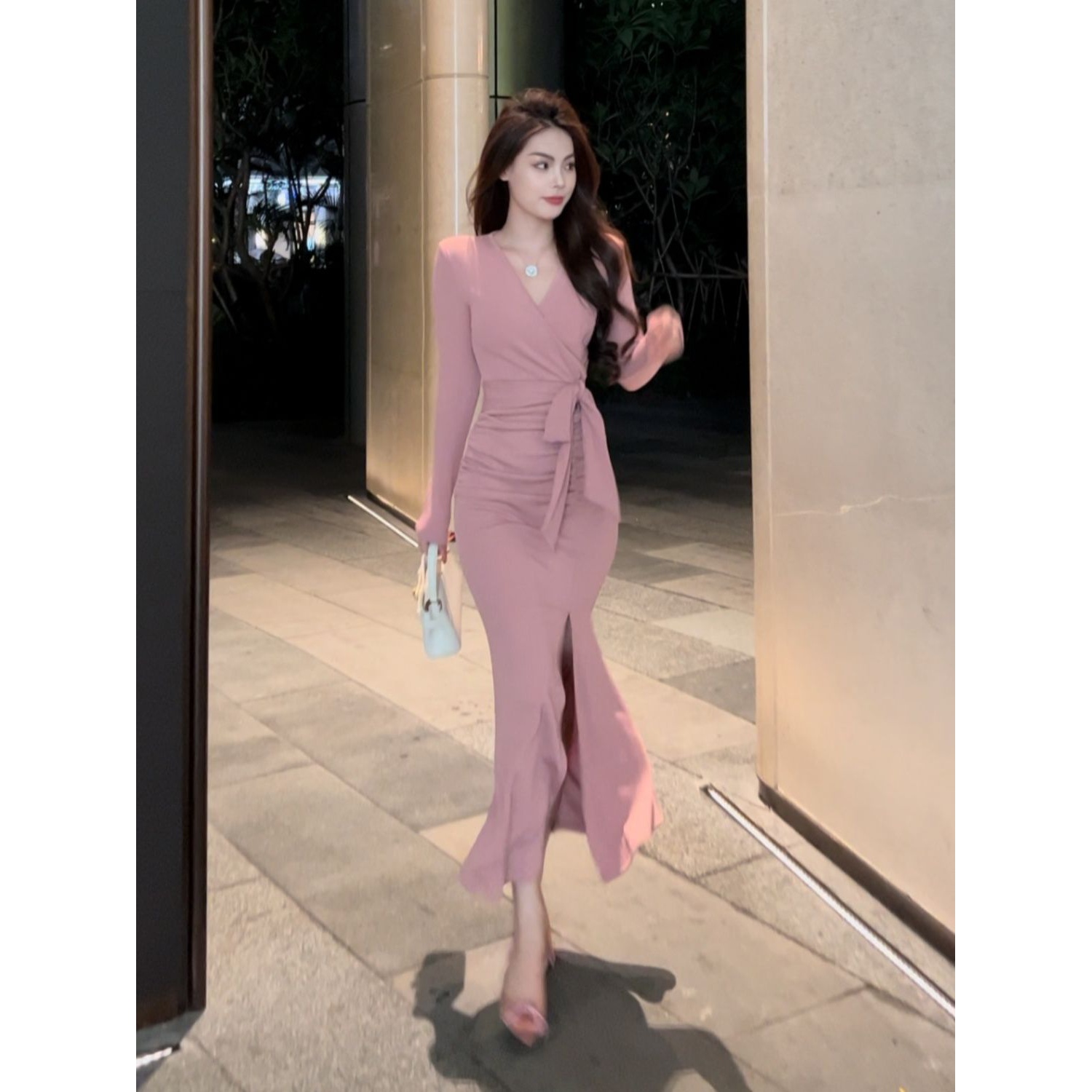 秋季收腰长袖时尚开叉连衣裙显瘦遮肉鱼尾裙气质高腰名媛风长裙子