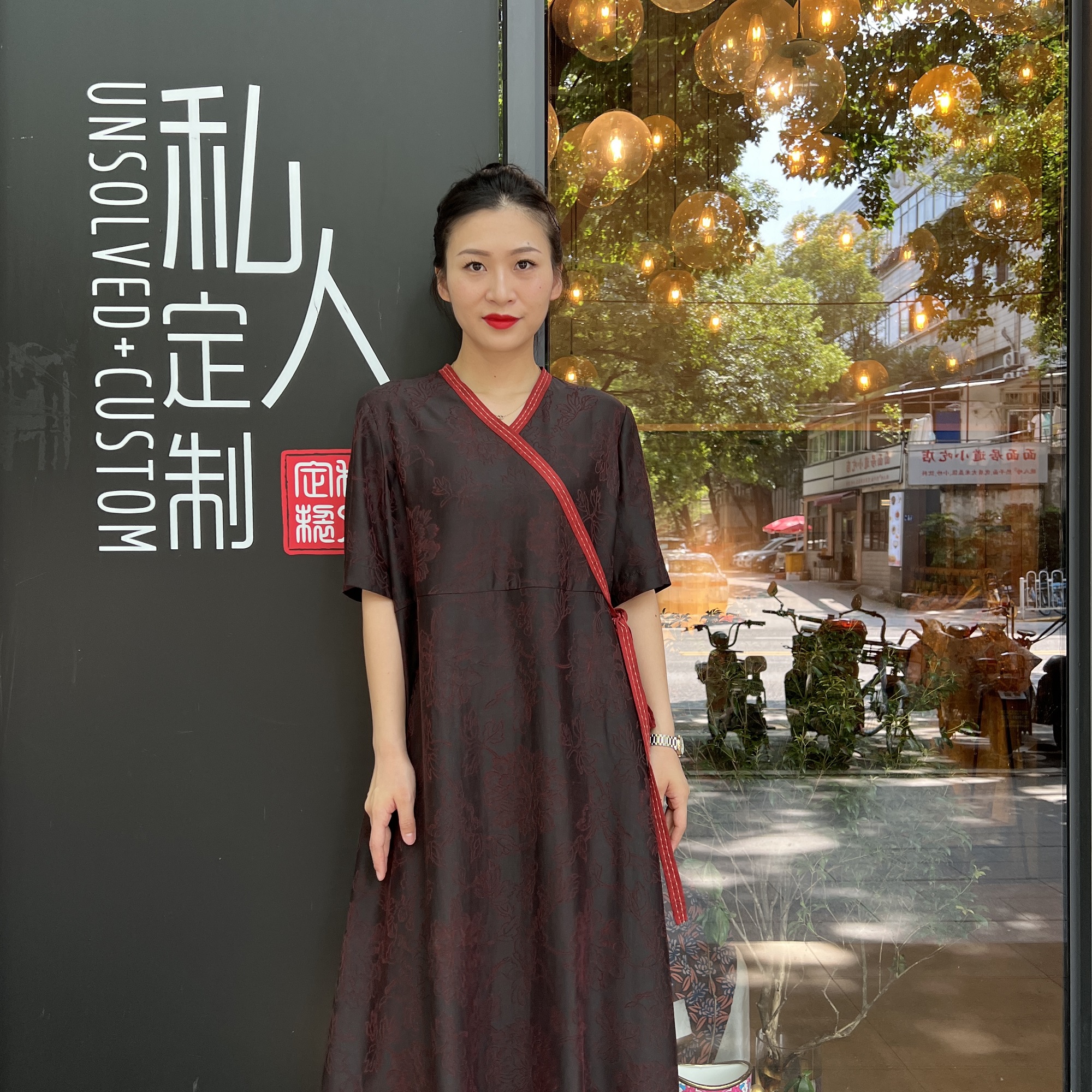 UNSOLVED CUSTOM/未解黑底提花斜开门襟香云纱夏季连衣裙中式长款