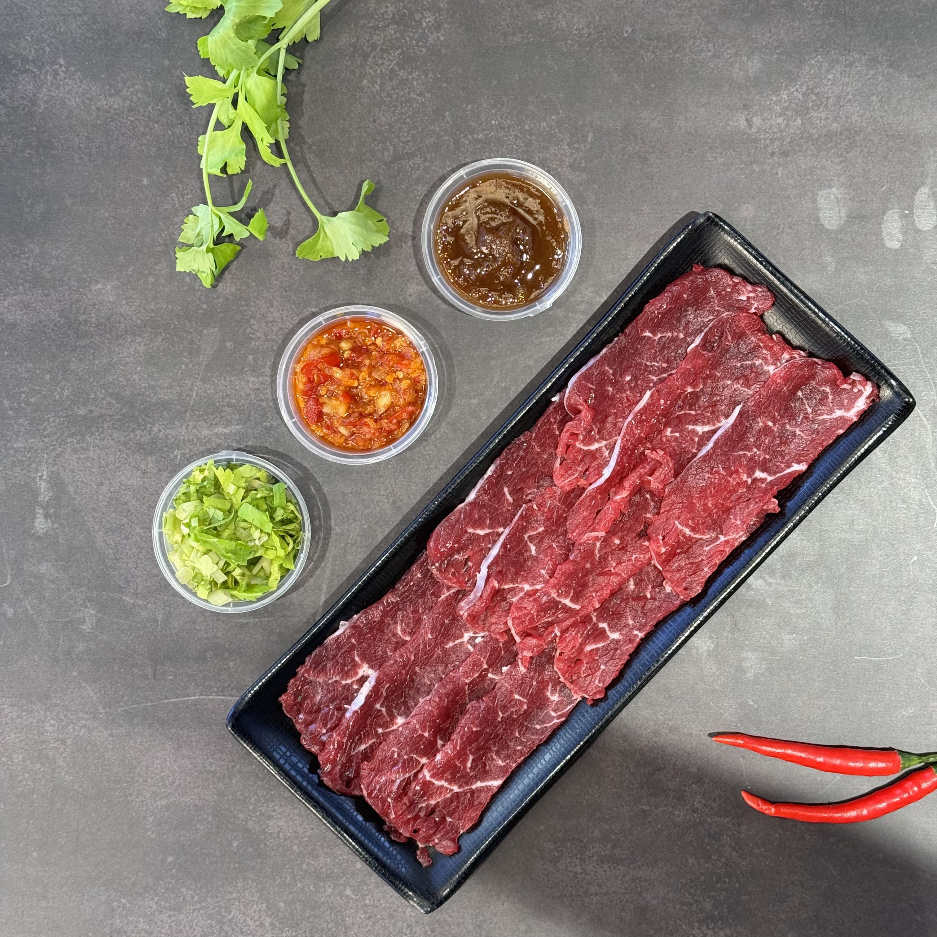 新鲜土黄牛前腿嫩肉一斤（默认帮切片）