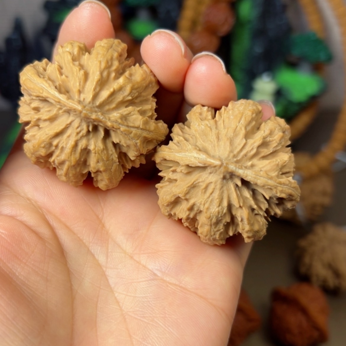 【闪购商品】文玩核桃吊坠鲸*丶