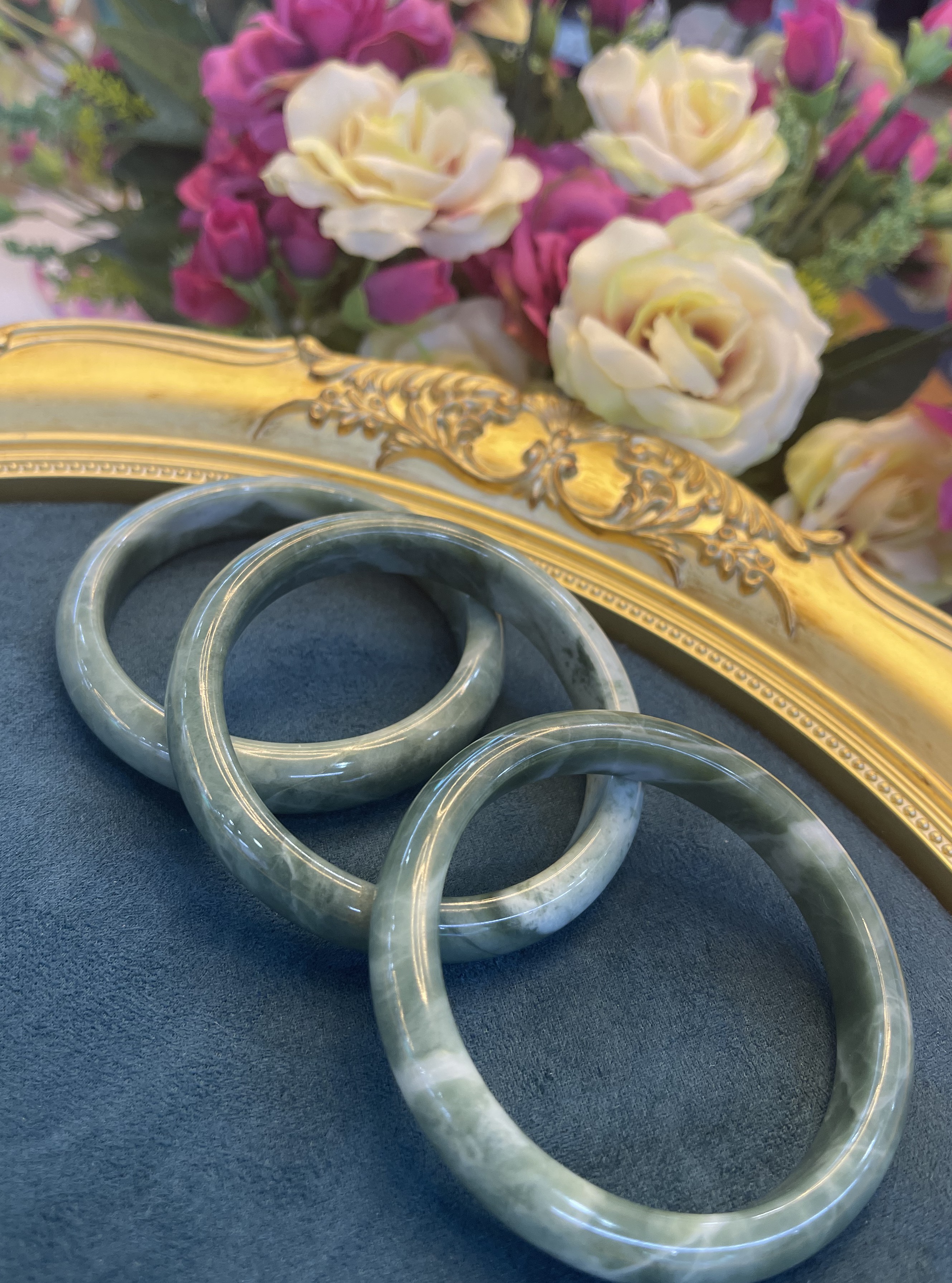 【聪聪珠宝】20349-翡翠宽条手镯-多样性发出其一