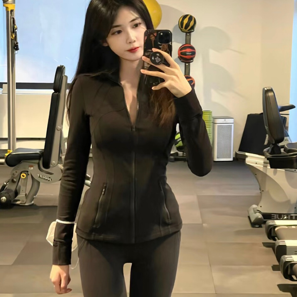 【QICIFIER】科技黑长款显瘦全拉链长袖瑜伽夹克 2926