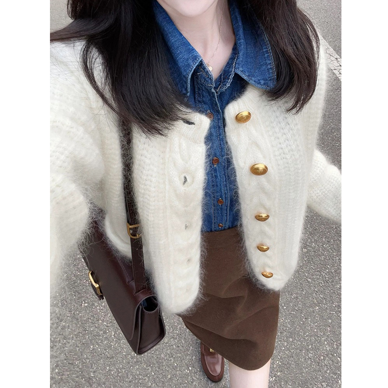 冬装搭配一整套高级感干练气质女装韩系温柔风今年流行漂亮套装裙