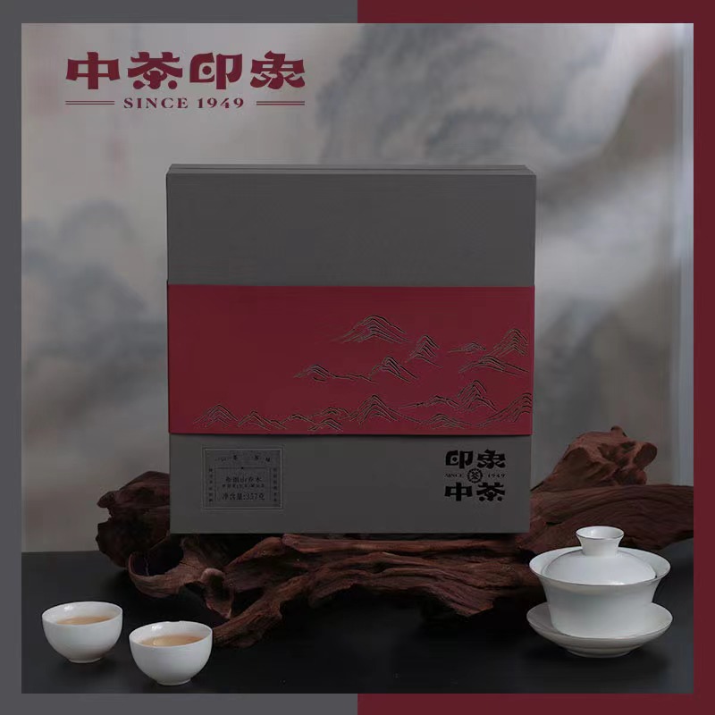 中茶印象问山布朗山乔木普洱茶生普茶饼紧压茶