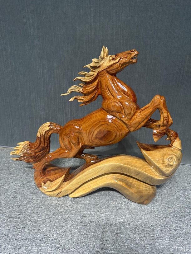#香樟木马摆件#工艺品#根雕摆件#十二生肖#公司家居摆件#实木原木