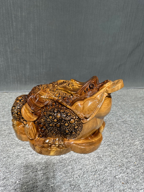 #香樟木金蟾#工艺品#根雕摆件#家居摆件#公司摆件#
