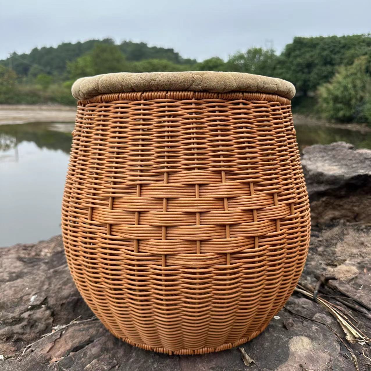 G13棕色圆形坐凳居家收纳筐简约风坐凳纯手工编织送坐垫30*35