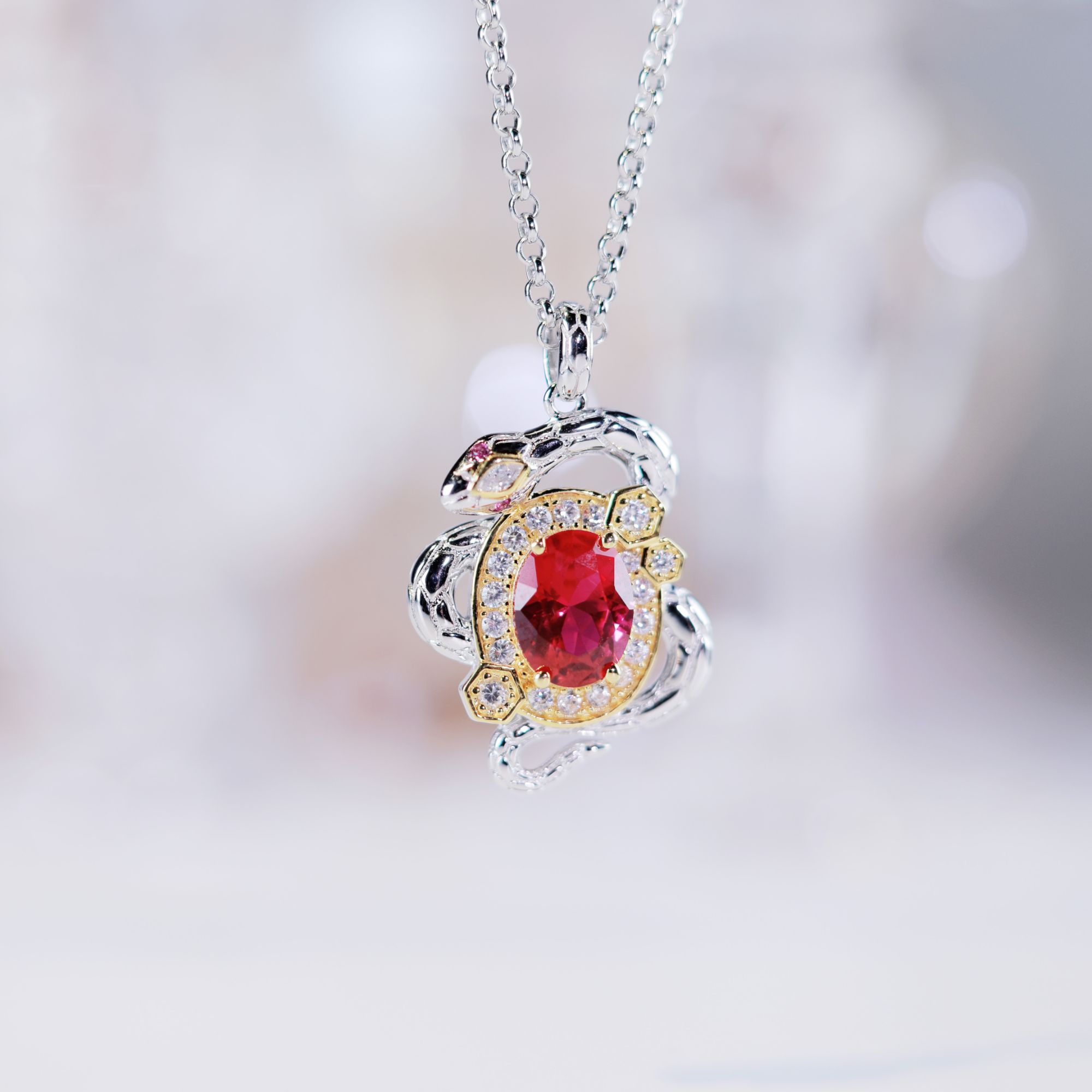 合金吊坠 欧美风中古气质女款项链轻奢百搭蓝锆石蛇形百搭项链