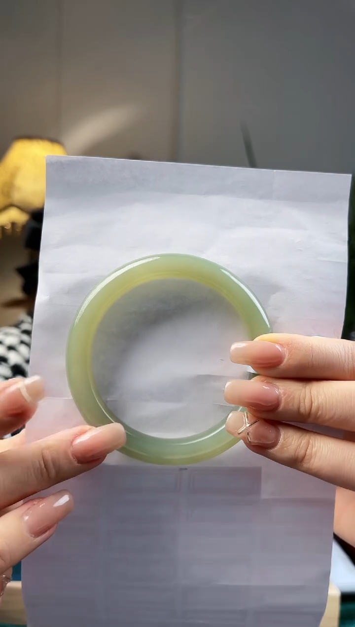 【闪购商品】和田玉手镯未镶嵌33