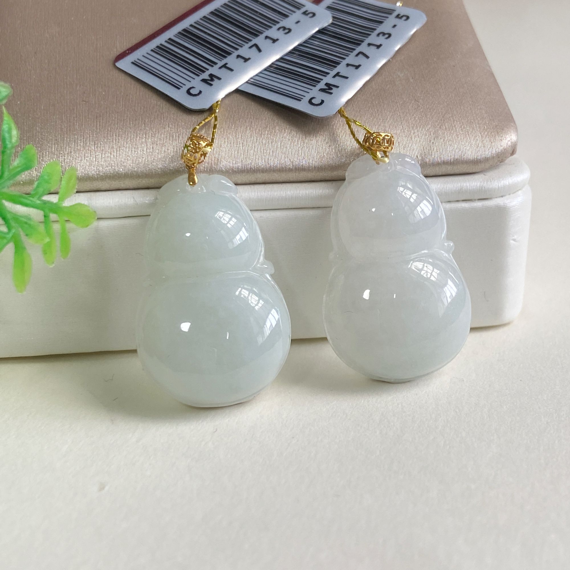 葫芦吊坠 18k金镶嵌 天然翡翠 时尚素款 多样性发其一@@CMT1713-5