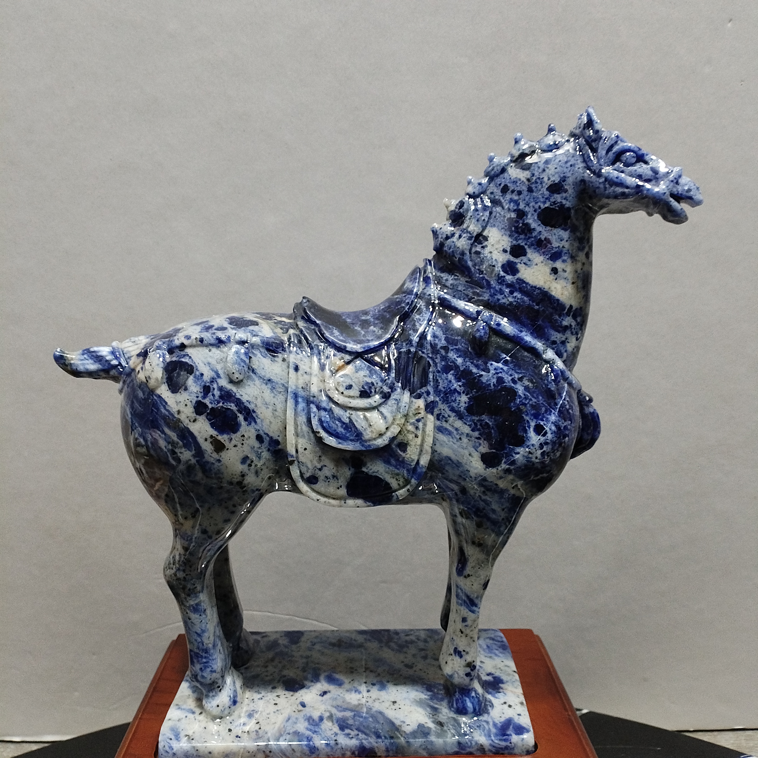 青筋料家居摆件唐马雕塑工艺品办公室客厅博古架酒柜中式乔迁送礼