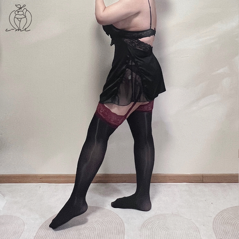 思吾大码诱惑马油袜蕾丝过膝袜一体吊袜带紧身撞色防勾丝性感黑色
