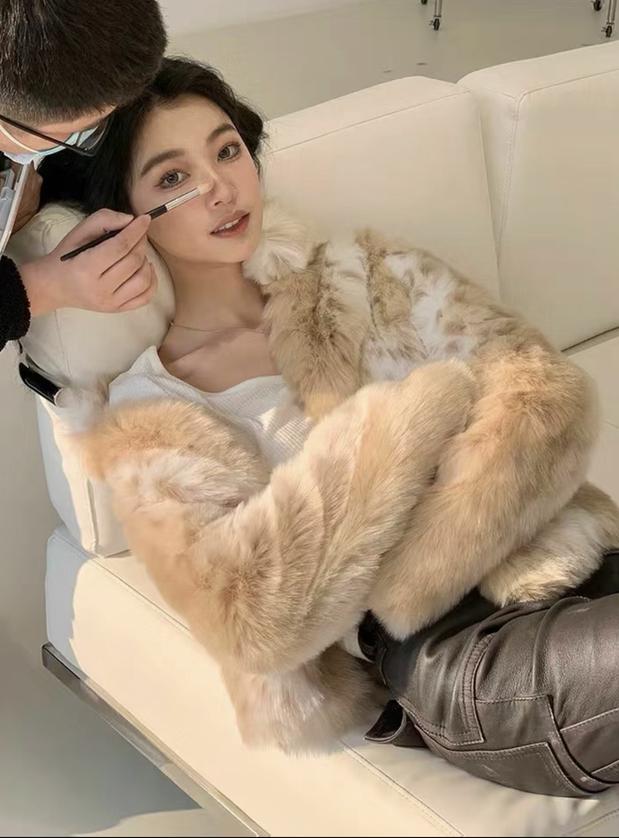 梦玲小山猫款秋冬气质轻奢网红秋冬厚外套毛绒爆款轻奢毛毛外套