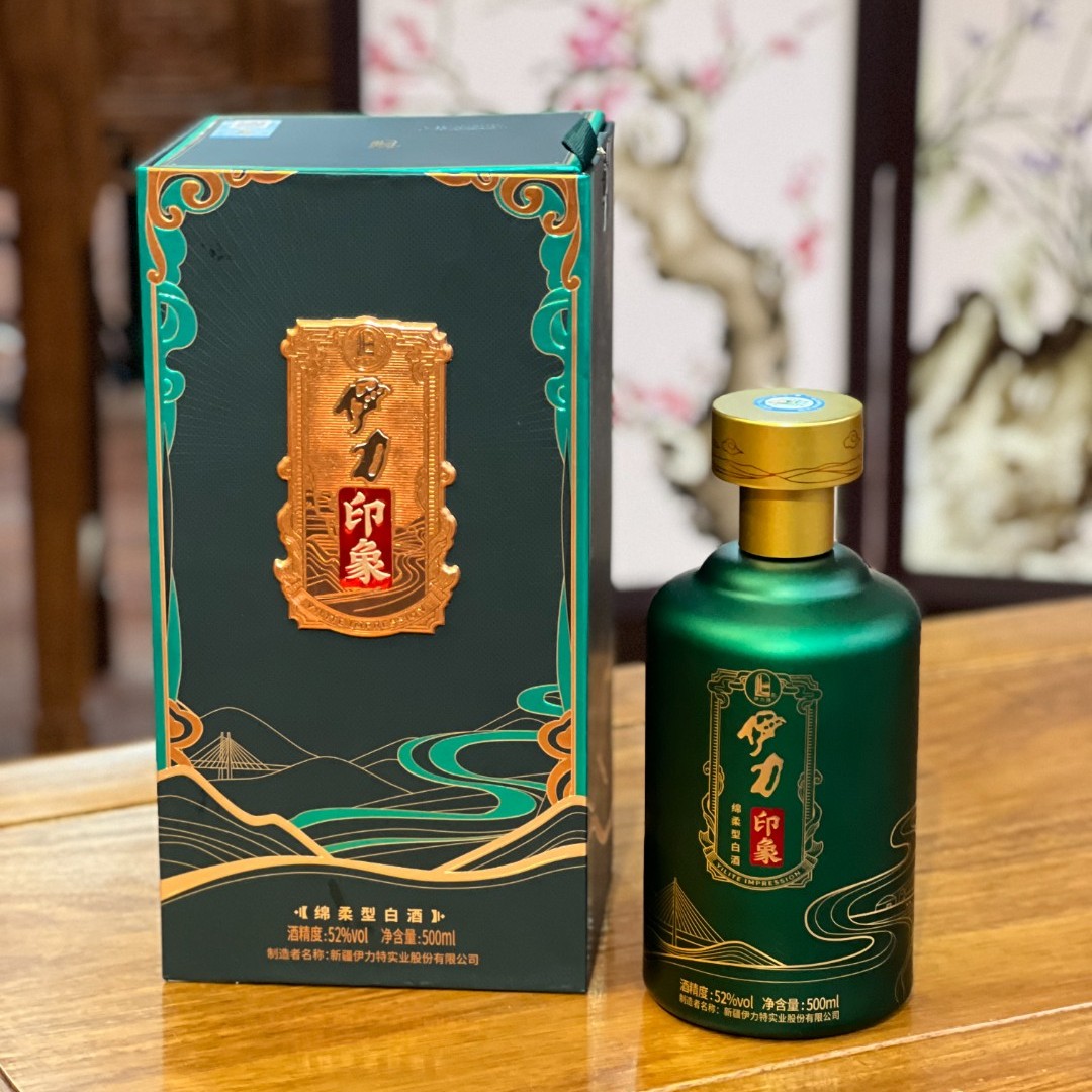 伊力牌伊力印象新疆名酒礼品酒52度500毫升绵柔型瓶装优级52度500