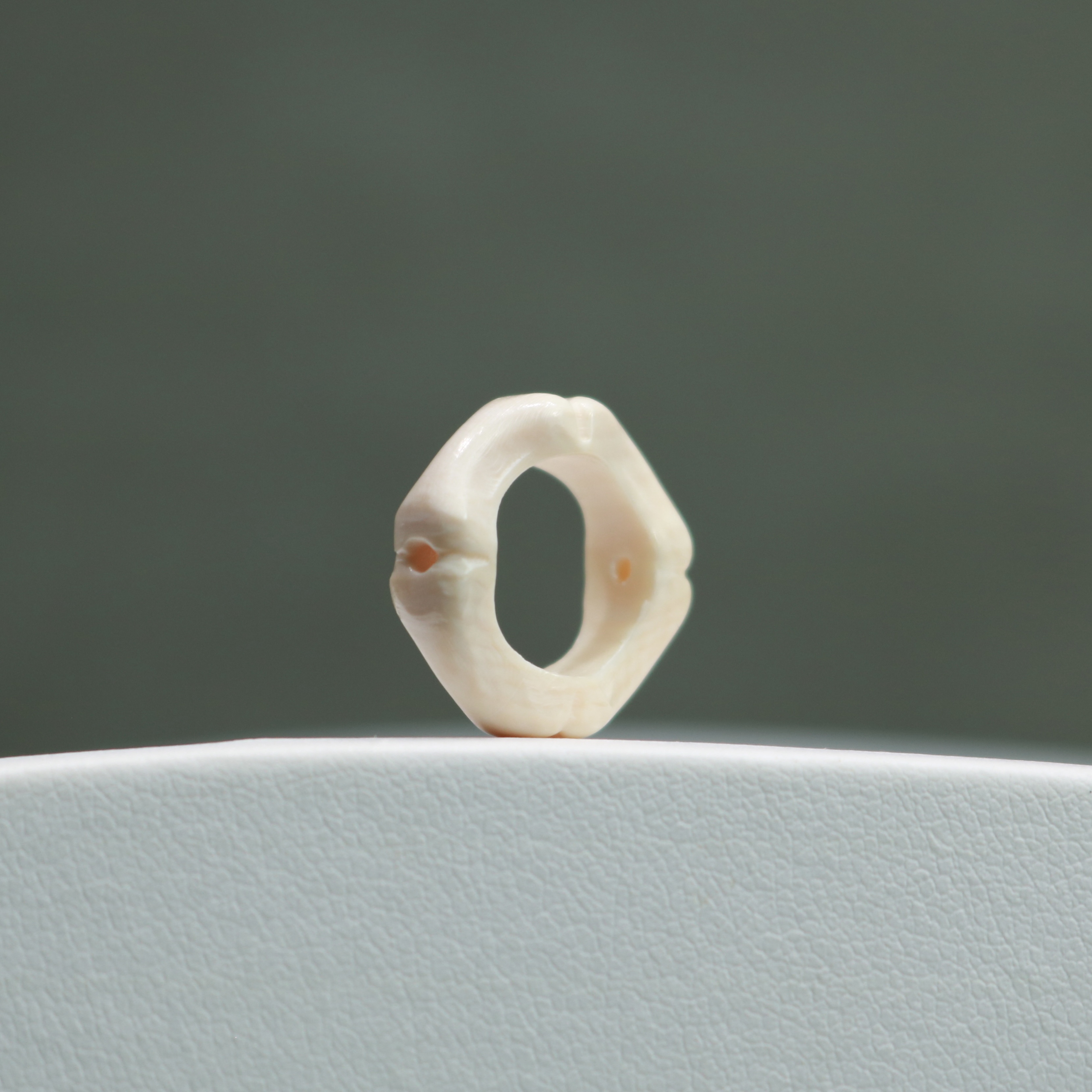 猛犸雕刻跑环配饰