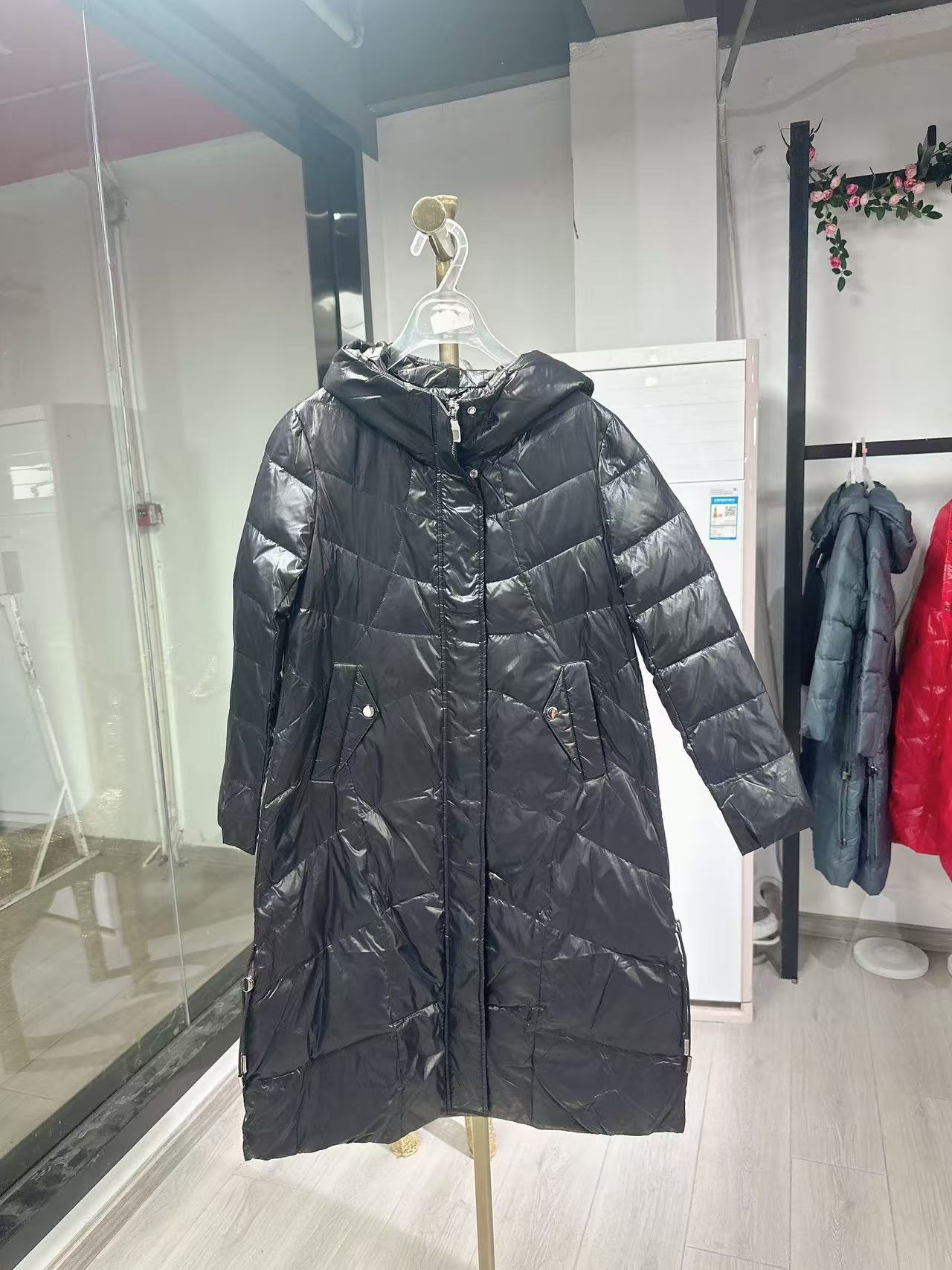 【JX9983】新款百搭立领保暖大口袋三色时尚羽绒服外套