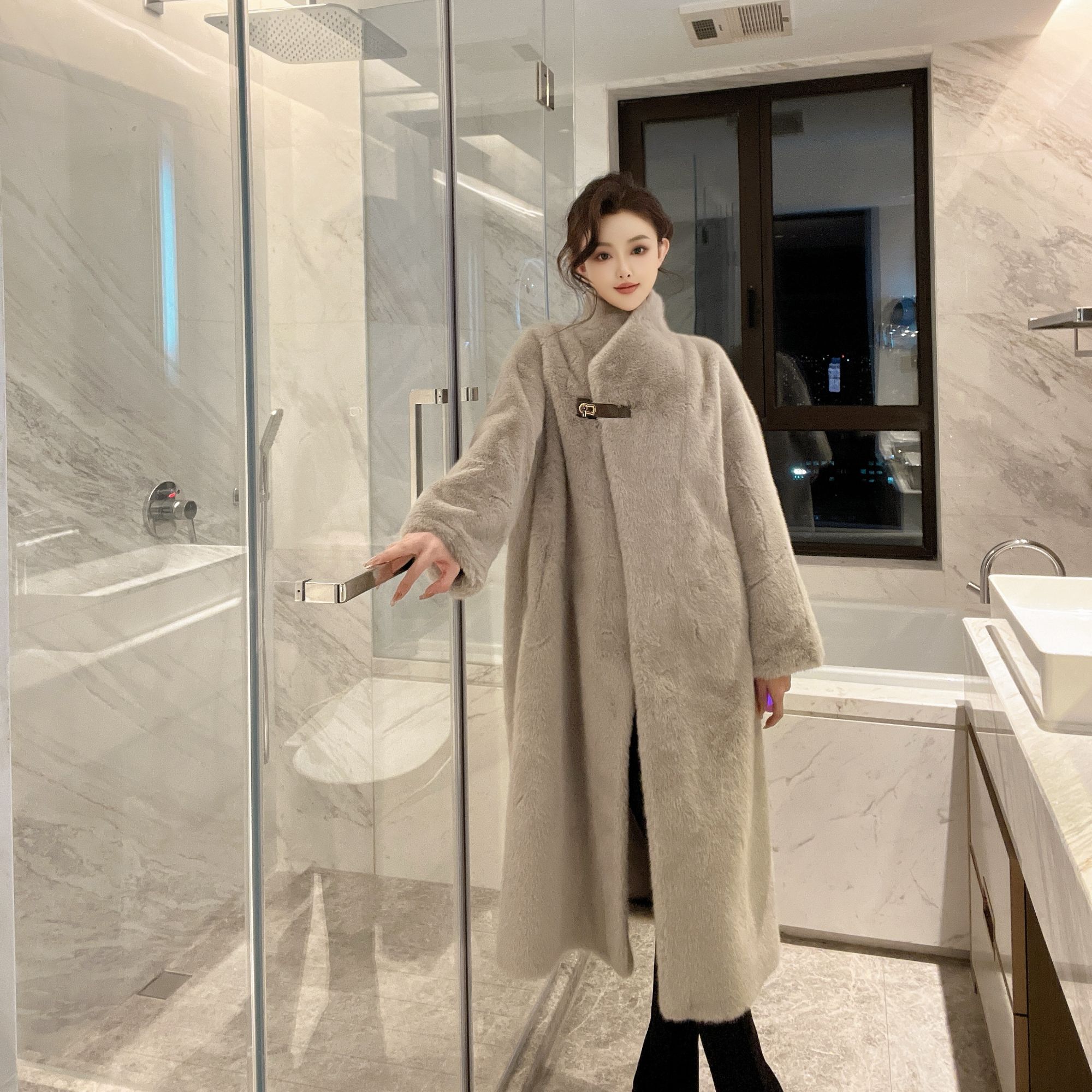 网红时尚气质秋冬穿搭打卡必备长款加厚韩版冬季宽松ins草草外套