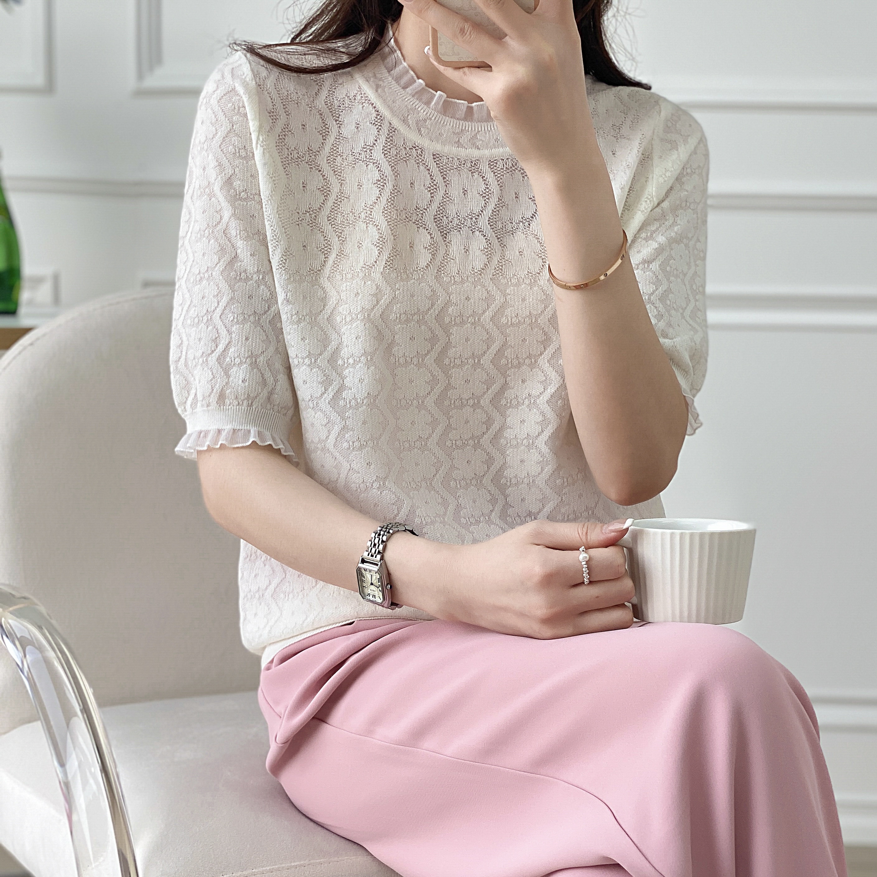 【以•恩】品牌工厂钩花镂空木耳边中袖时尚打底衫百搭圆领气质显瘦