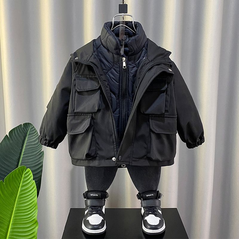 儿童冲锋衣男童外套秋冬季夹棉2023新款三合一可拆卸加厚冬装酷帅