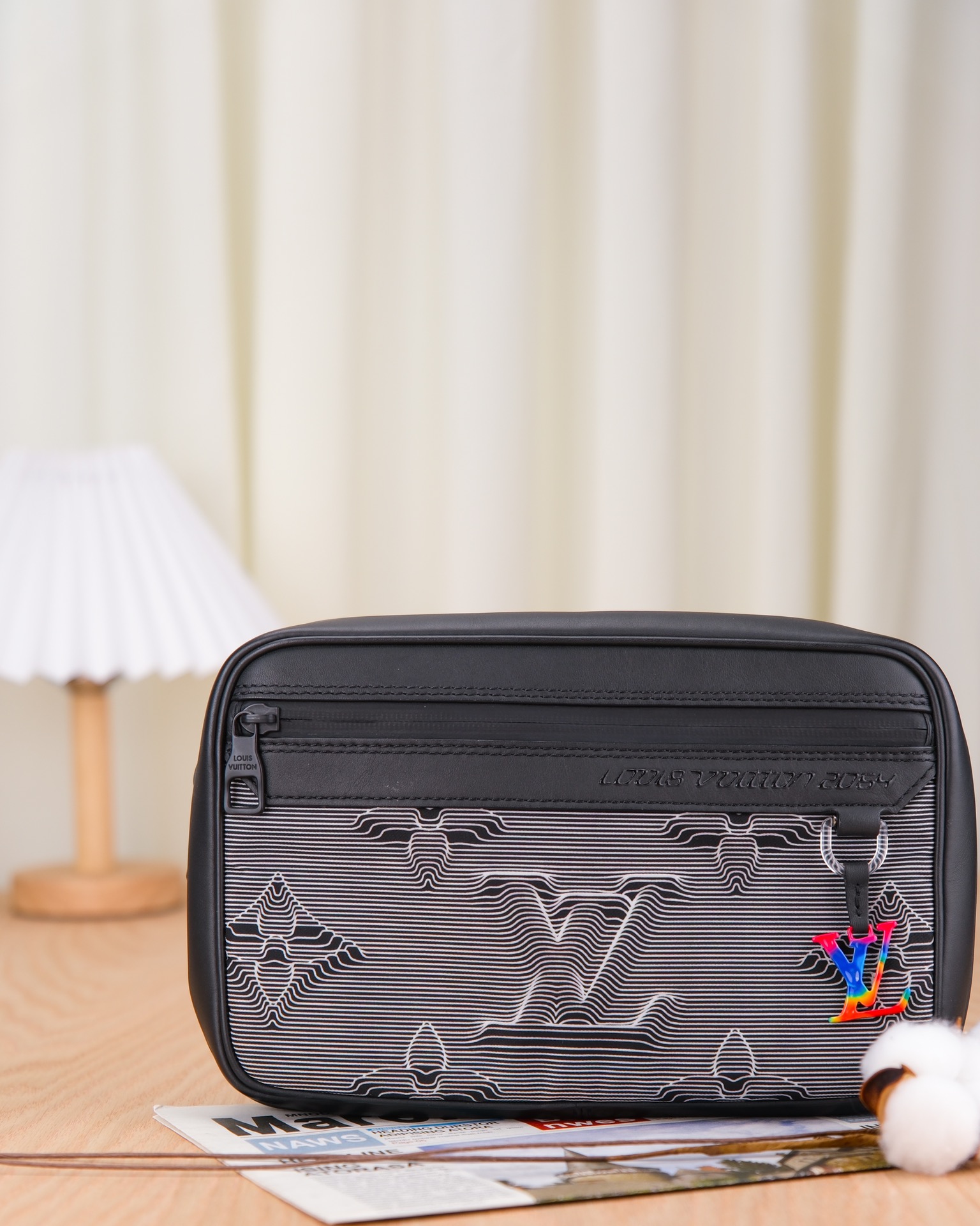 嘉壹/99新(4888)LV Messenger Expandable 2054牛皮斜挎包