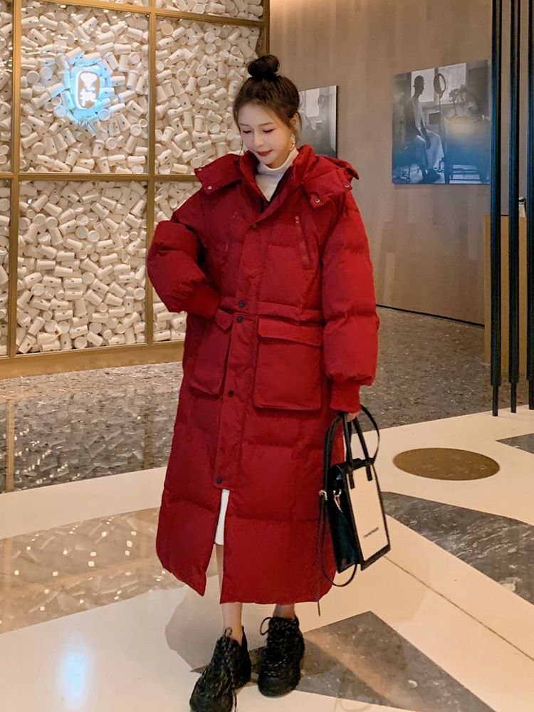 波司澄乐乐特大码300斤红色羽绒服服女长款过膝冬装宽松加棉加厚