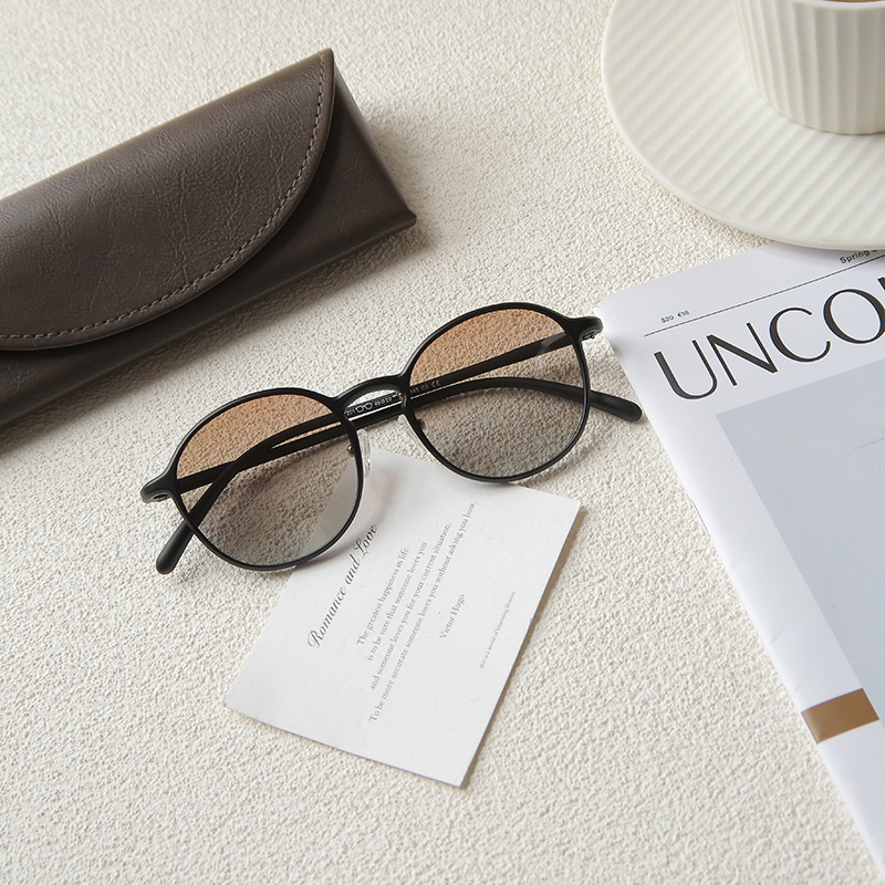 韩版小脸偏光太阳镜女款2024新款细框复古小圆框渐变色防晒墨镜男