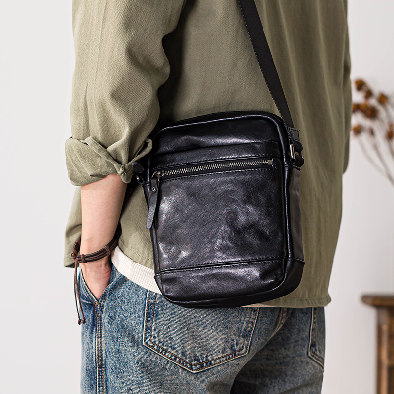 后步2025新款男士真皮单肩包时尚头层牛皮斜挎包简约通勤休闲男包