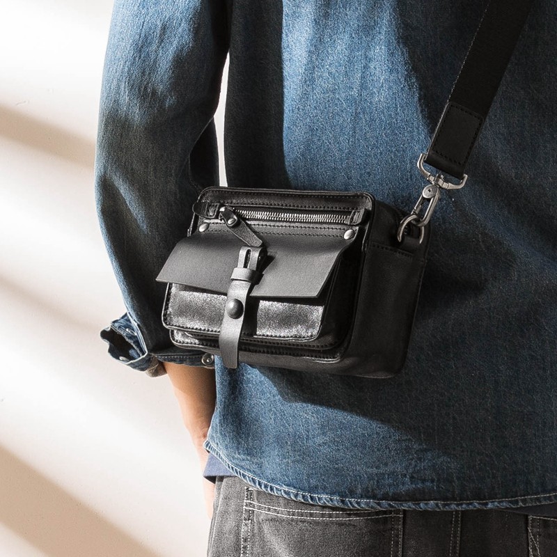 真皮斜挎包男韩版潮牌单肩包学生工装包牛皮邮差包手机挎包男韩版