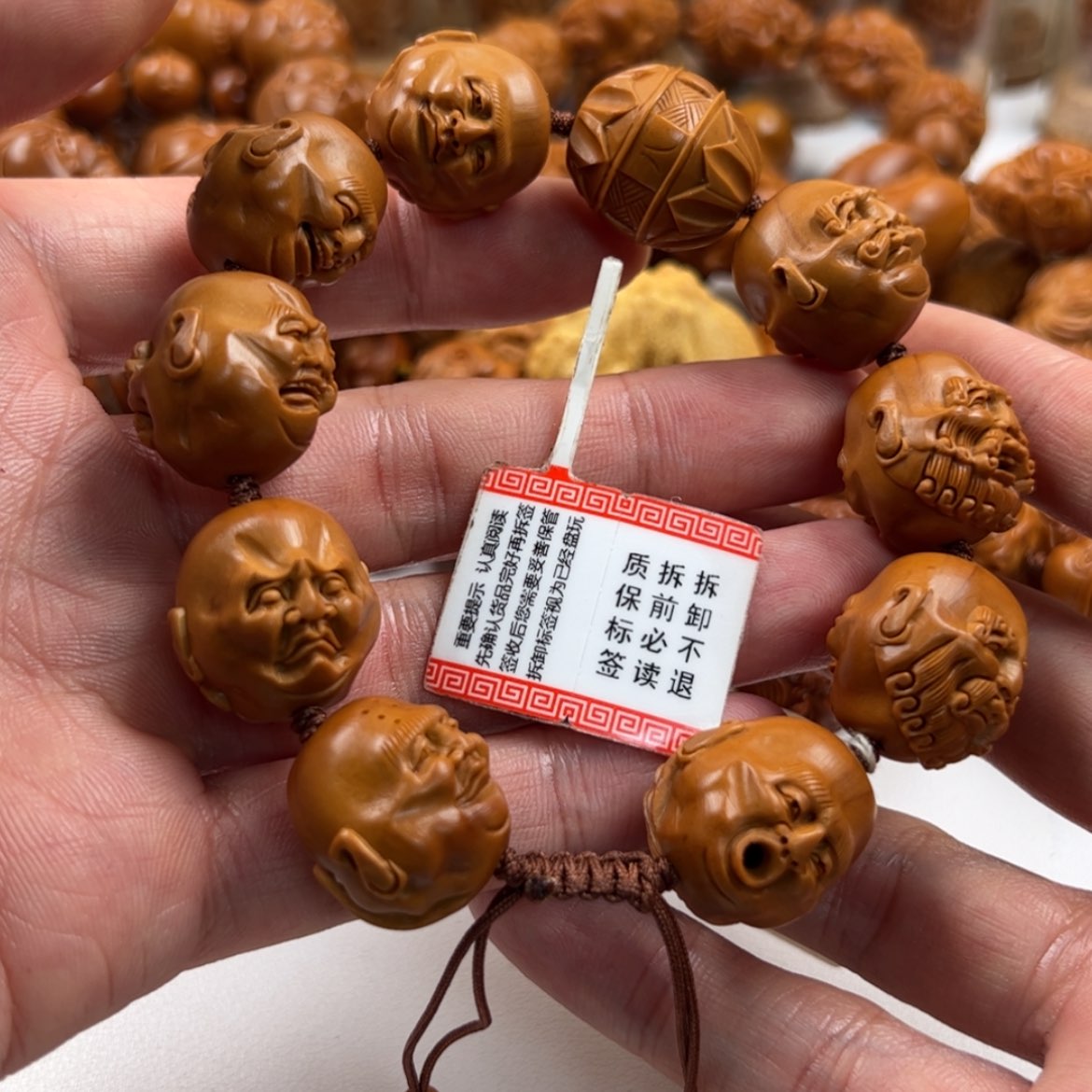 【闪购商品】橄榄核手串可****?冯。特价微花十八罗汉