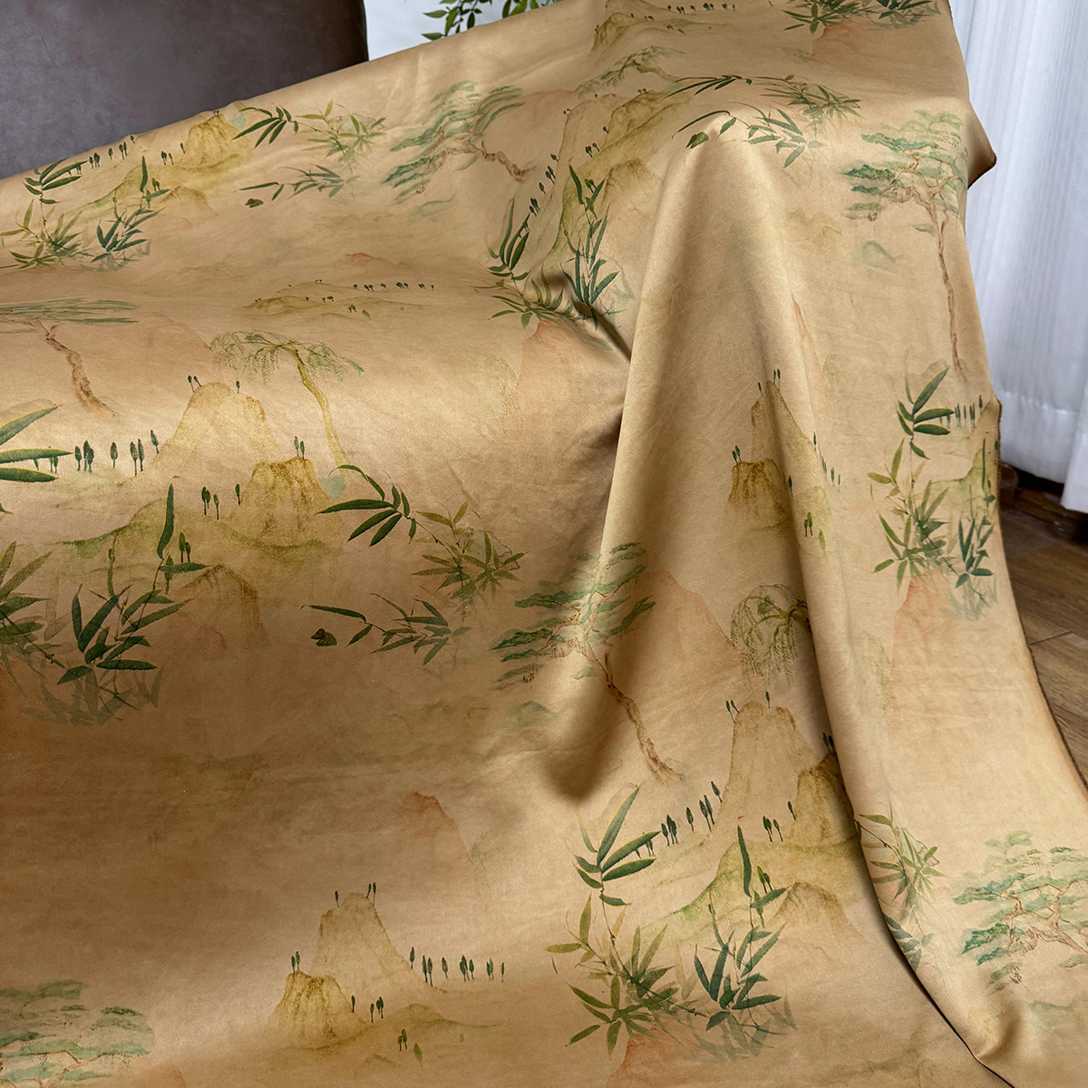 〖楼外青山〗前喷重缎皮子香云纱110门幅50姆米左右 桑蚕丝面料