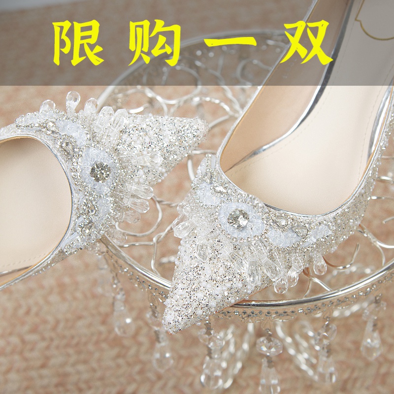 百丽纯爱银色婚鞋新娘鞋主婚纱秀禾两穿银色法式高跟鞋女2023水
