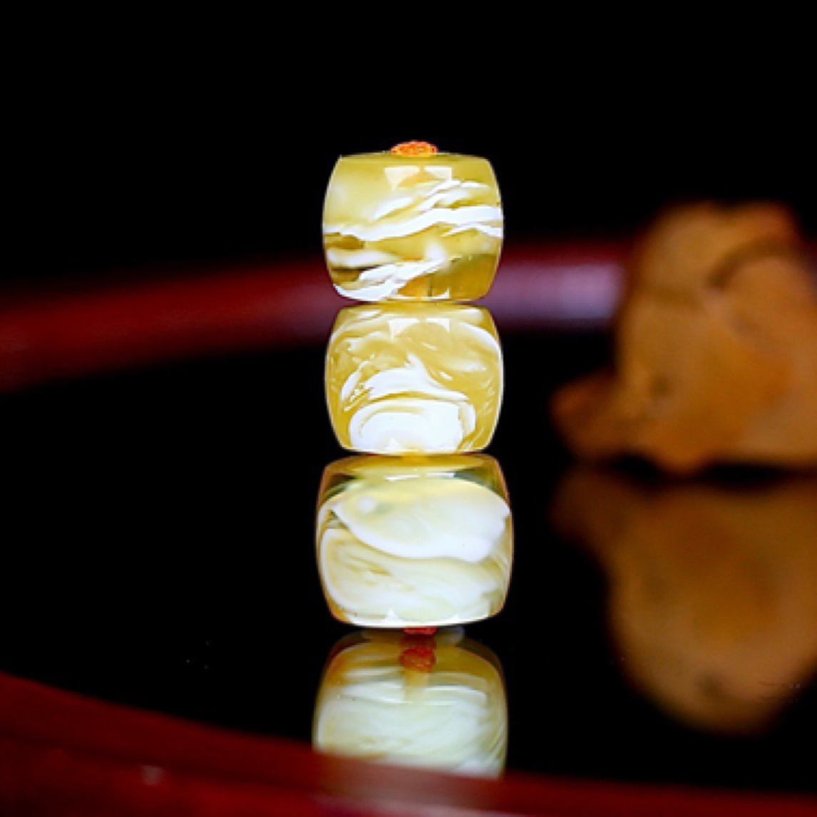 俄料拉丝金白直切套装，顶珠9.4mm腰珠8.5mm，器型精工，完美无瑕