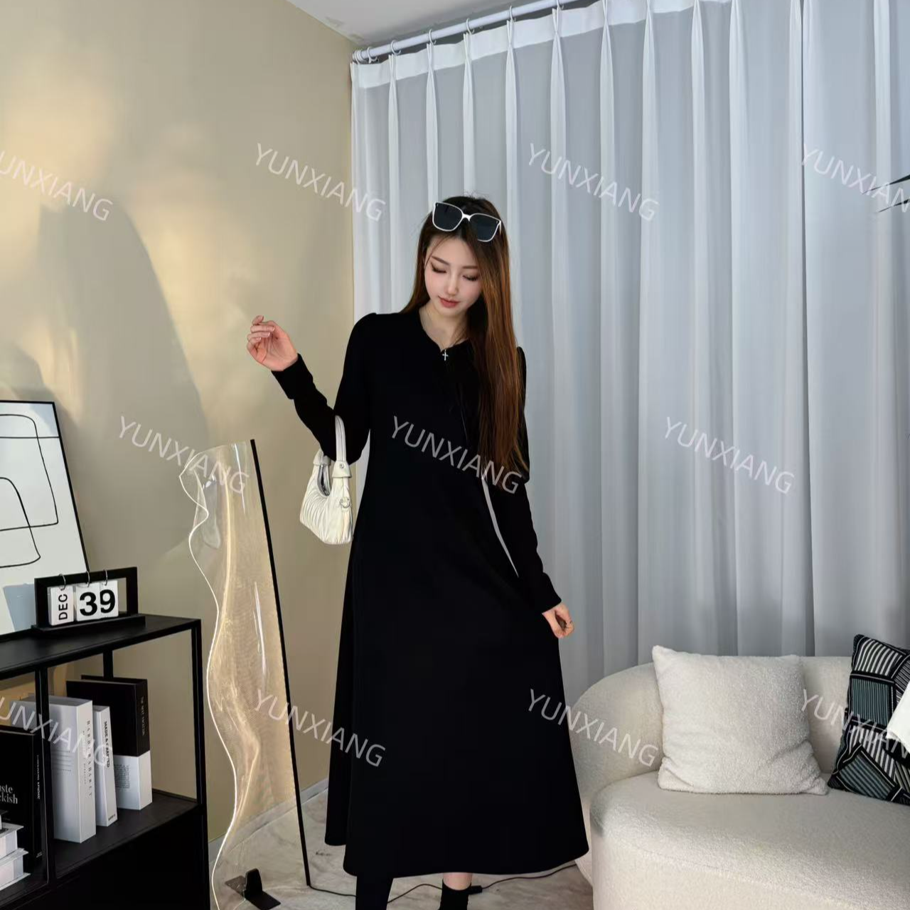 秋冬新款加绒加厚百搭显瘦时尚洋气保暖长短款连衣裙