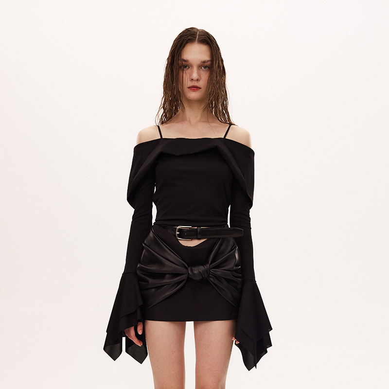 LEEWEI2023春夏新款性感时尚弹力针织几何喇叭袖上衣女气质高级感