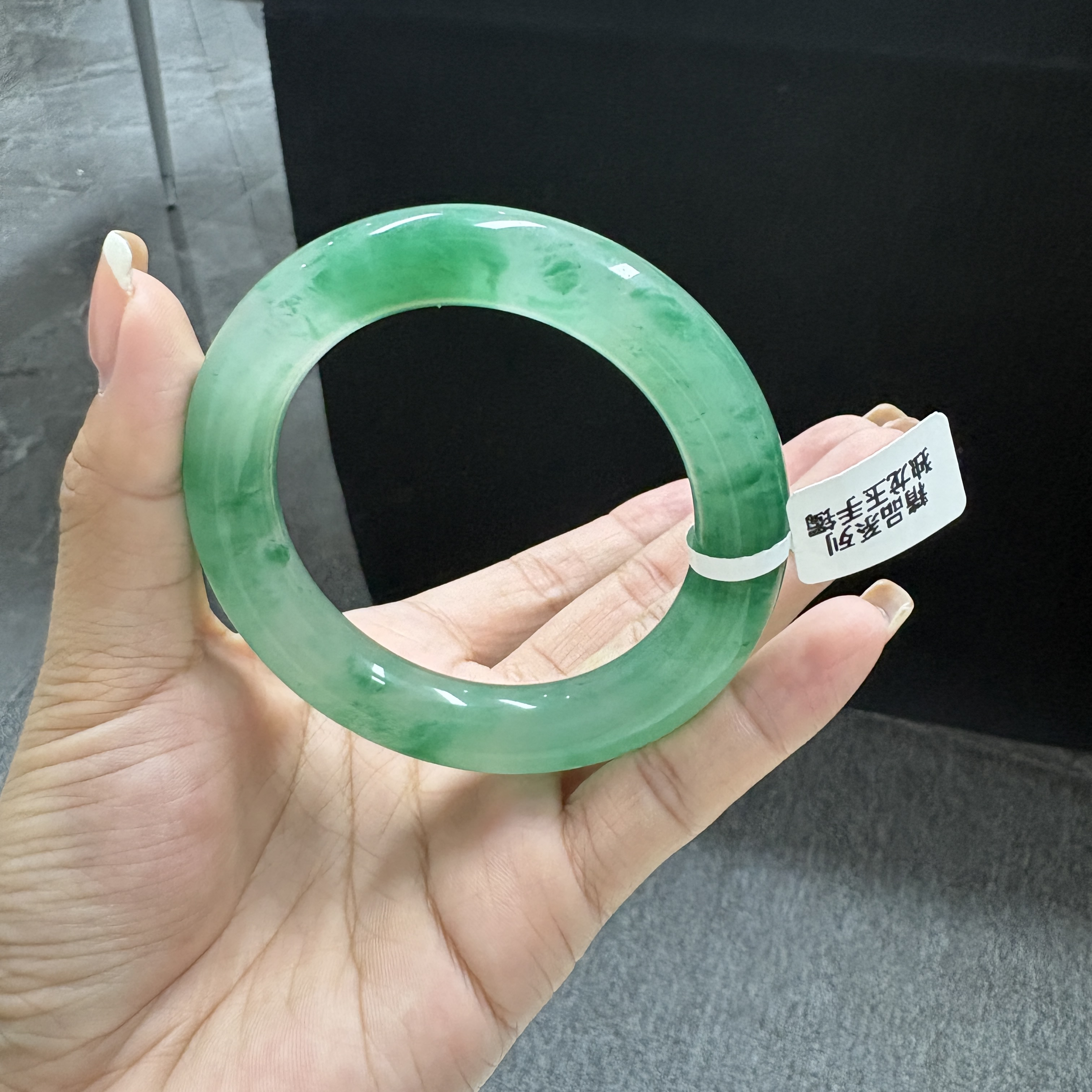 独龙玉，非洲翠 石英质玉手镯 55mm