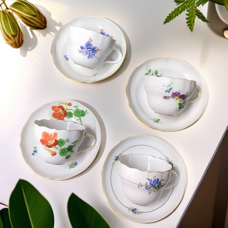 白色自然主义花卉咖啡杯系列