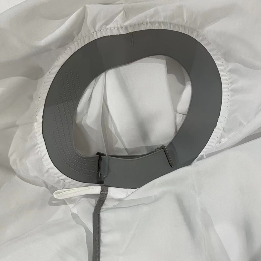 高端硅胶领挂钩加大围布白色-灰色