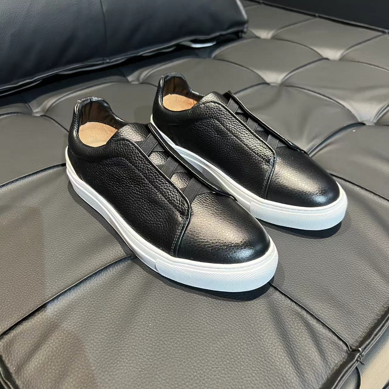 【意奢经典】德*国手工进口头层荔枝纹小牛皮 一脚蹬商务休闲板鞋男