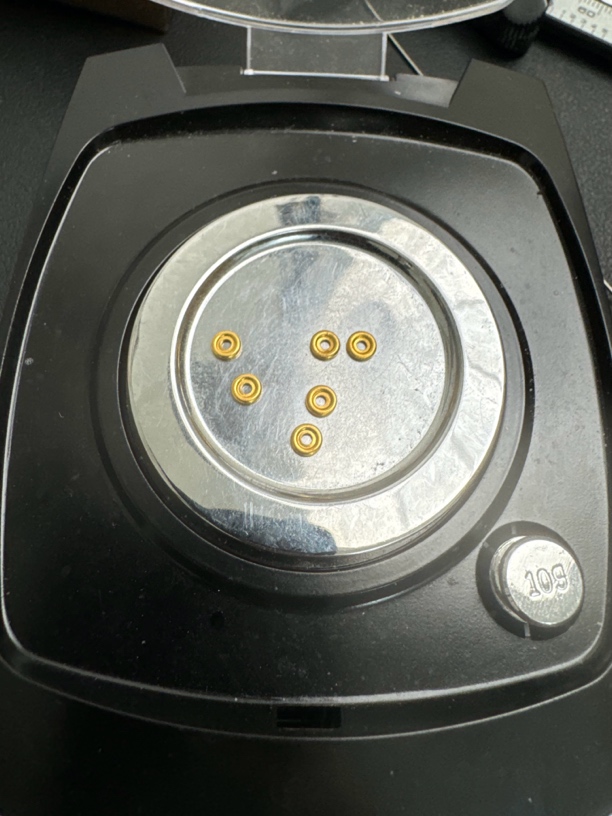 足金配饰隔片0.947