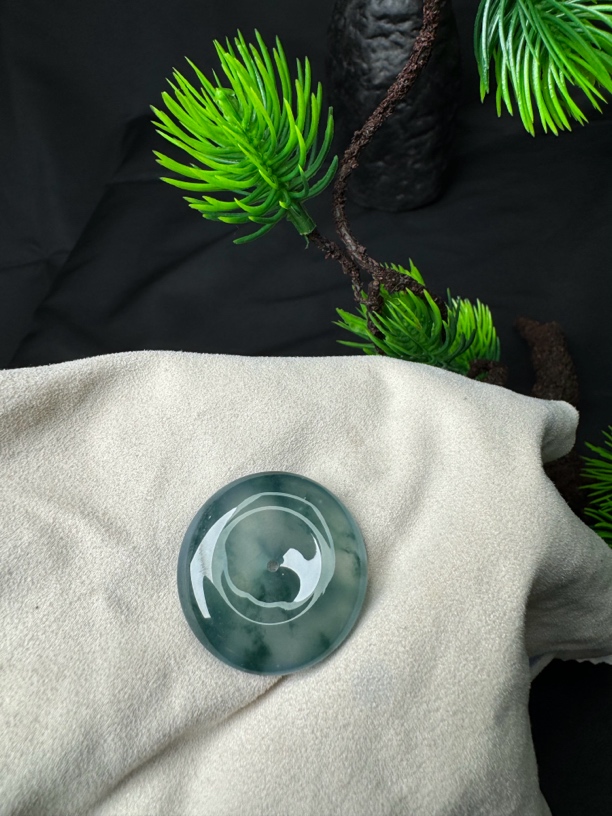 意境轻奢冰种飘花平安扣