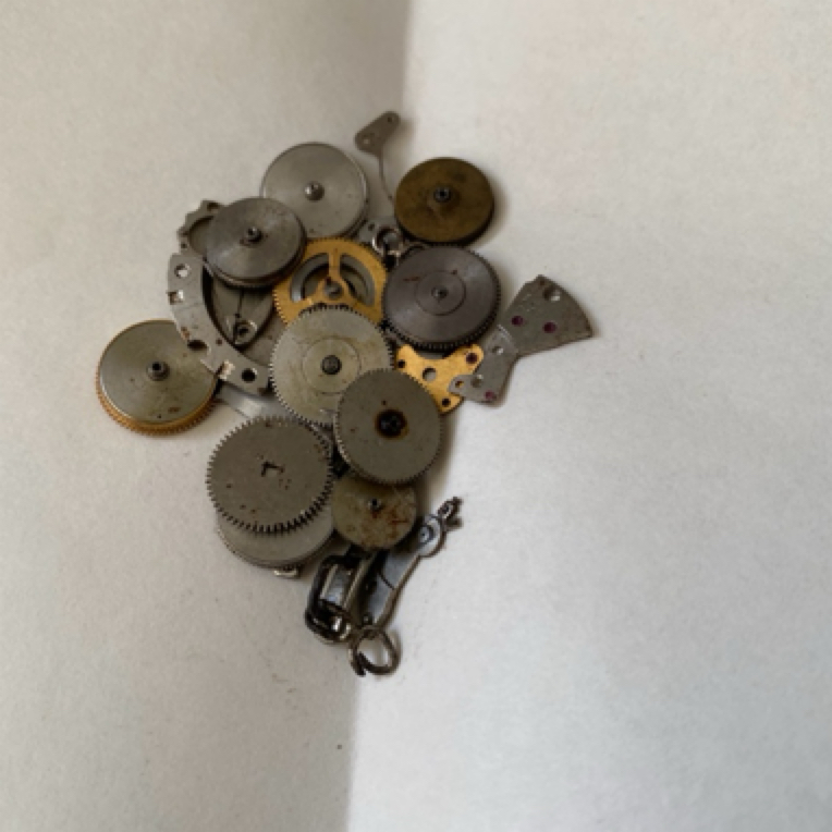 3号链接库存下来的闲置的小牙轮发条