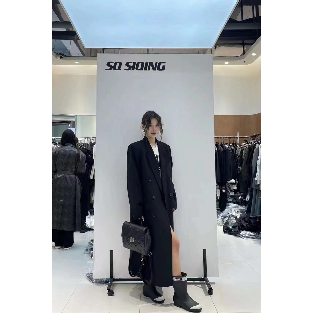 秋上新双排扣气质纯色大衣  81511#  LSL