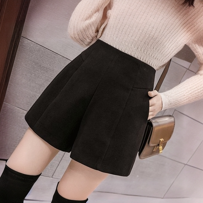 秋冬韩版毛呢短裤女士高腰时尚显瘦网红外穿百搭休闲A字阔腿裤