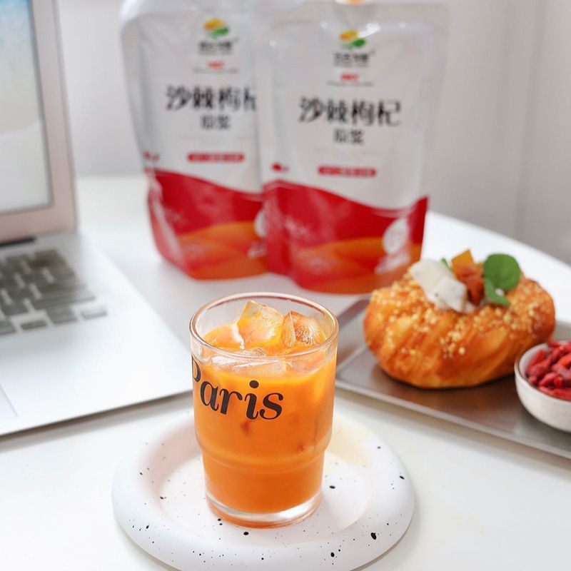 新疆特产300ml包邮NFC枸杞鲜果沙棘鲜果冷榨原味红枸杞沙棘原浆