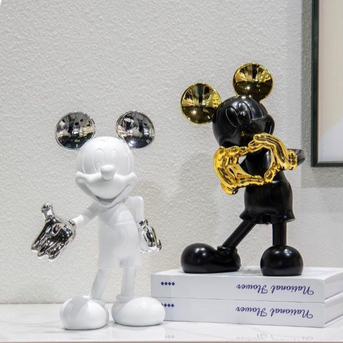 可爱迎宾比心米奇电镀耳朵潮玩摆件客厅展示柜酒柜摆件现代轻奢品