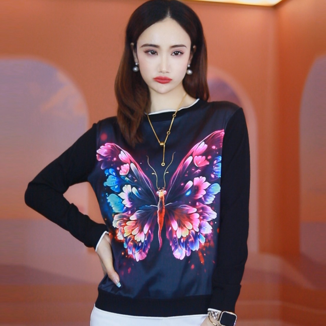 "梦幻蝴蝶"桑蚕丝印花羊毛衫上衣真丝拼绢丝羊毛手工缝盘针织衫女