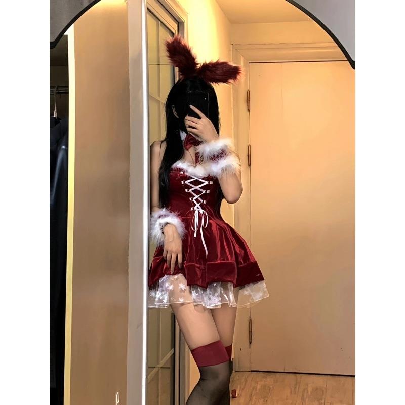 欲风辣妹圣诞穿搭性感战袍丝绒抹胸红色连衣裙套装氛围秋冬短裙