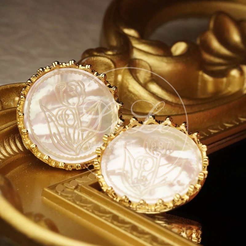 铜合金耳饰 《coco小姐》耳钉 Vintage郁金香雕刻1581