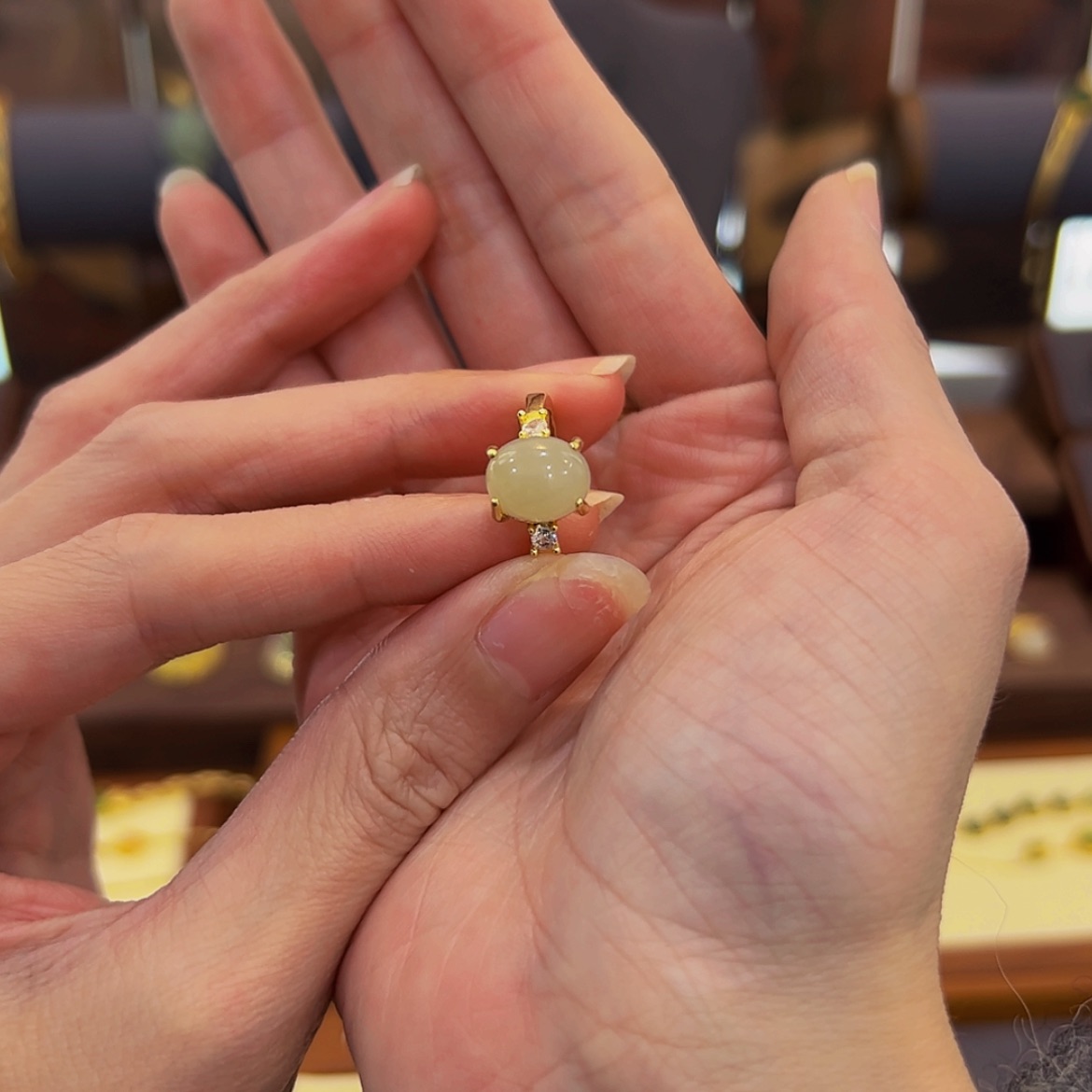 【闪购商品】和田玉戒指未镶嵌