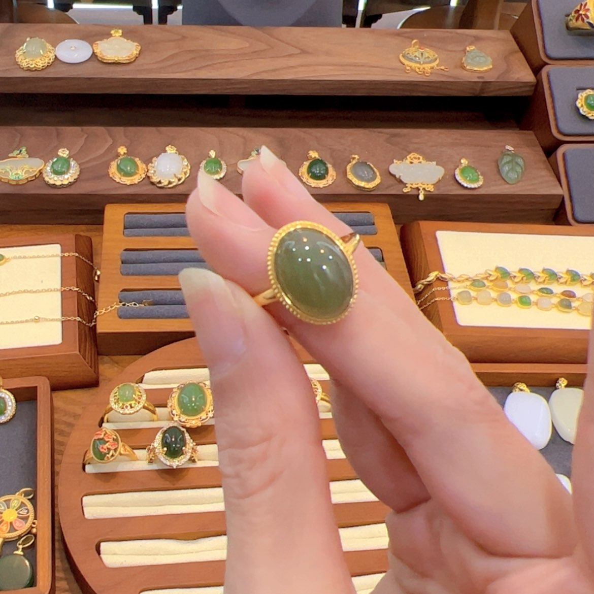 【闪购商品】和田玉戒指未镶嵌